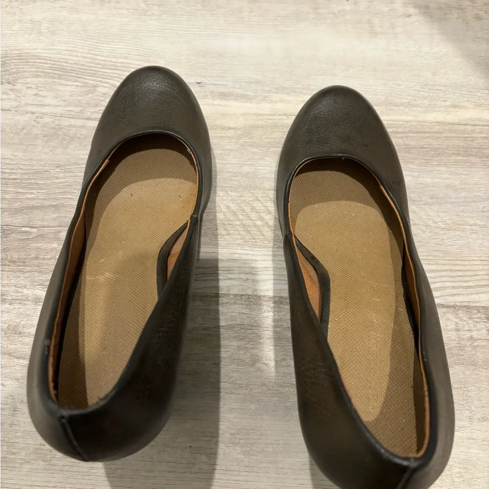 GH Bass‎ women’s 10 heels grey/green